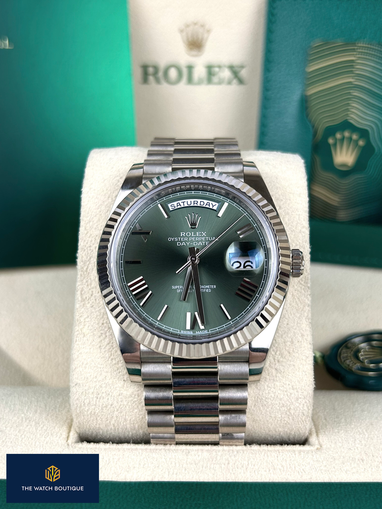 Rolex Daydate 40 White Gold Olive Dial Presidential 2023