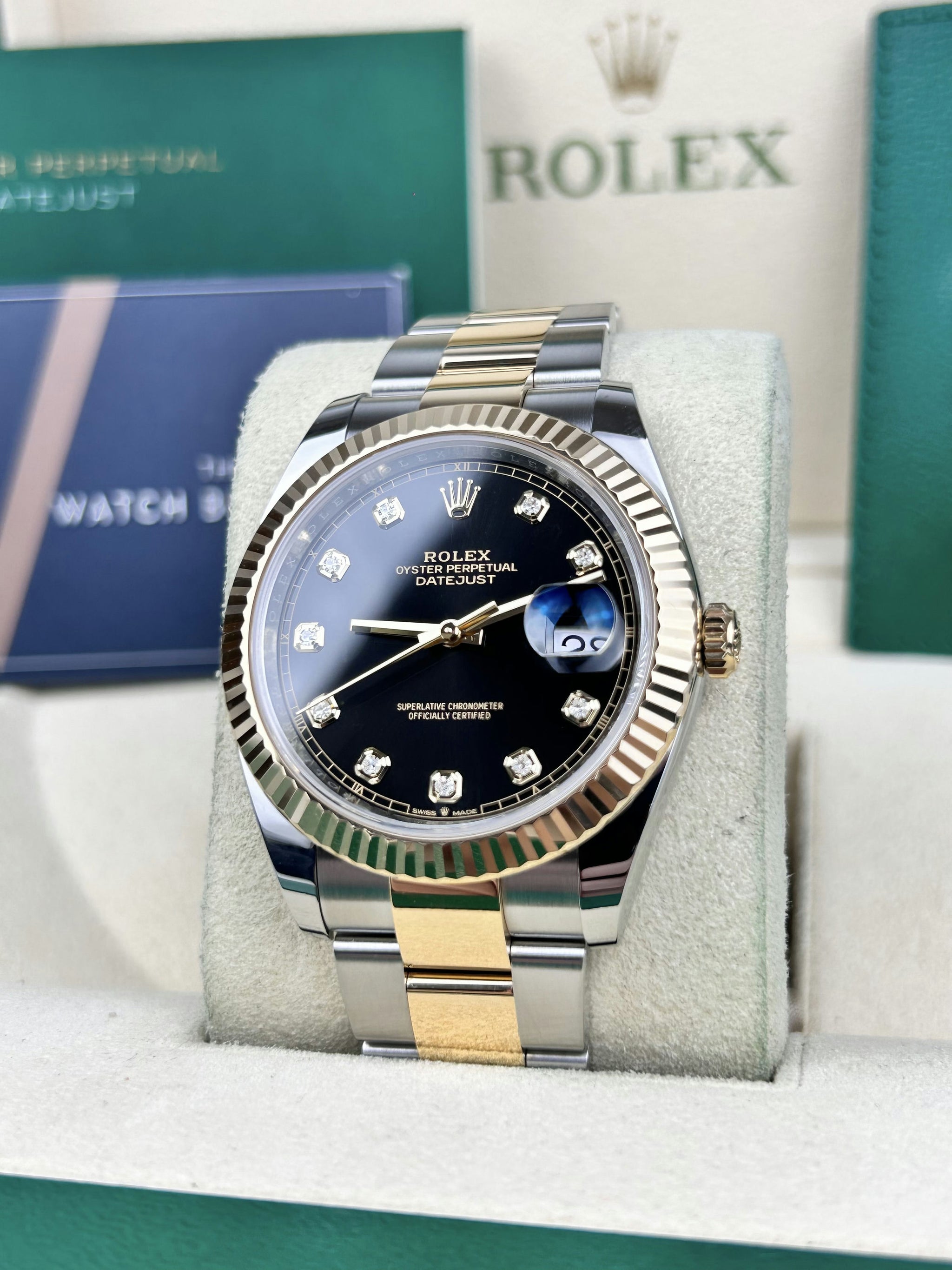 Rolex Datejust 41 Steel Bi-Metal Black Dial Oyster 2023