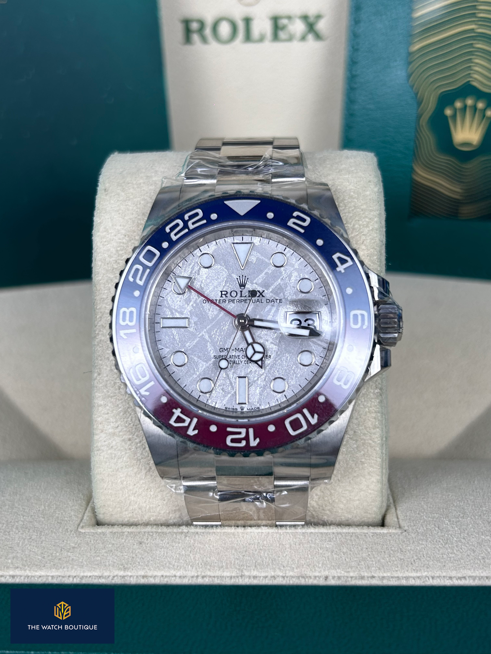 Rolex GMT-Master II Blue/red Bezel- Meteorite Dial Oyster