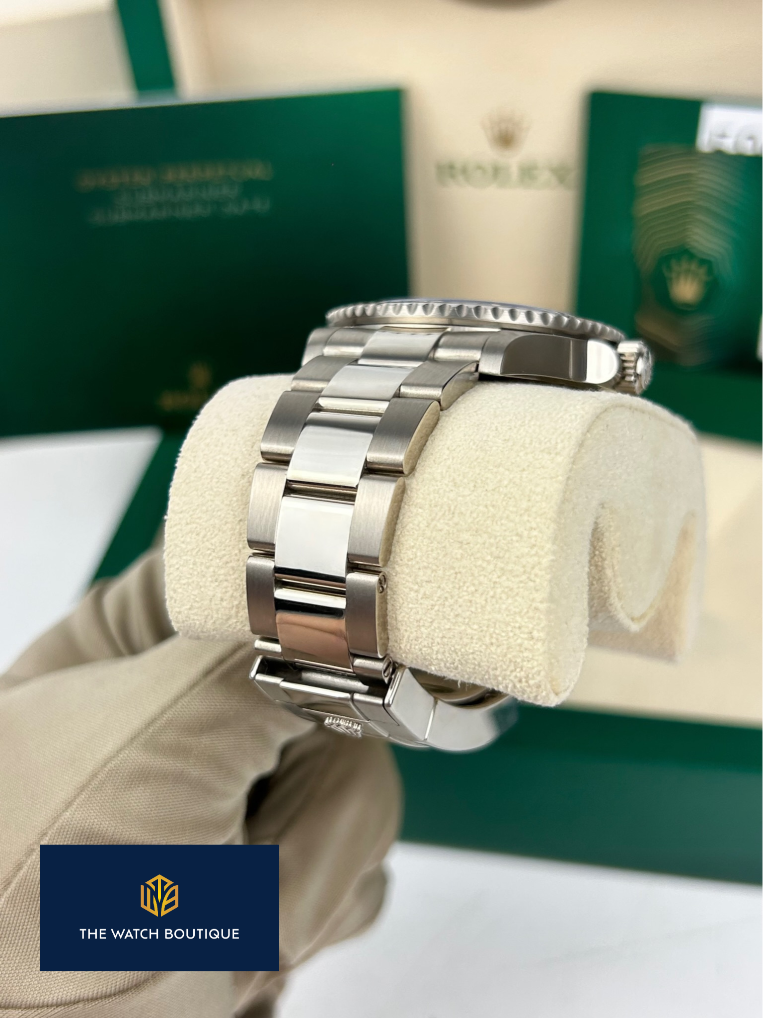 Rolex Submariner Date - Black Dial - 2021 - 126619LB - White Gold