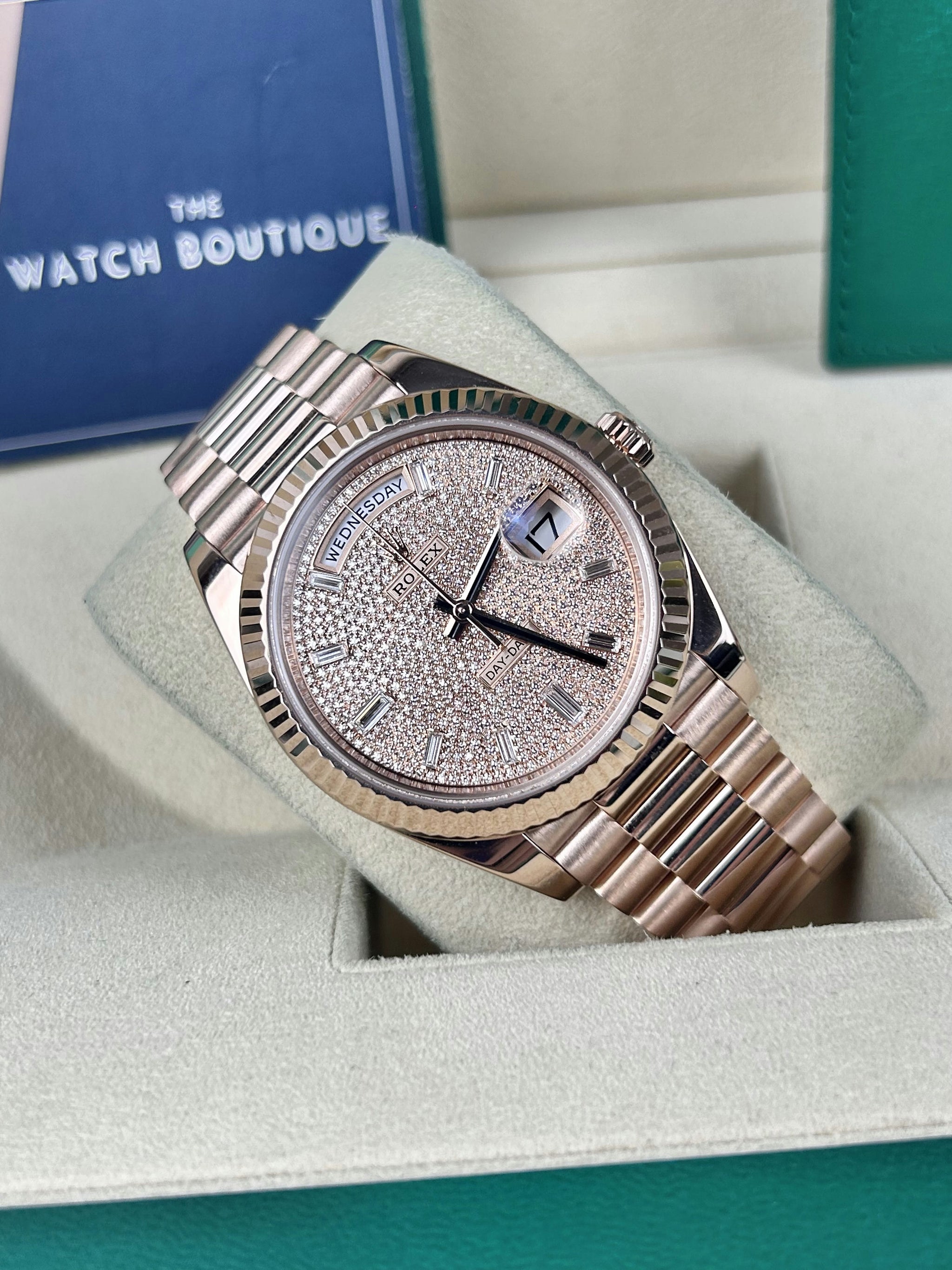 Rolex Day Date 40 Diamond Pave Dial 228235 2022 Everose Gold Presidential