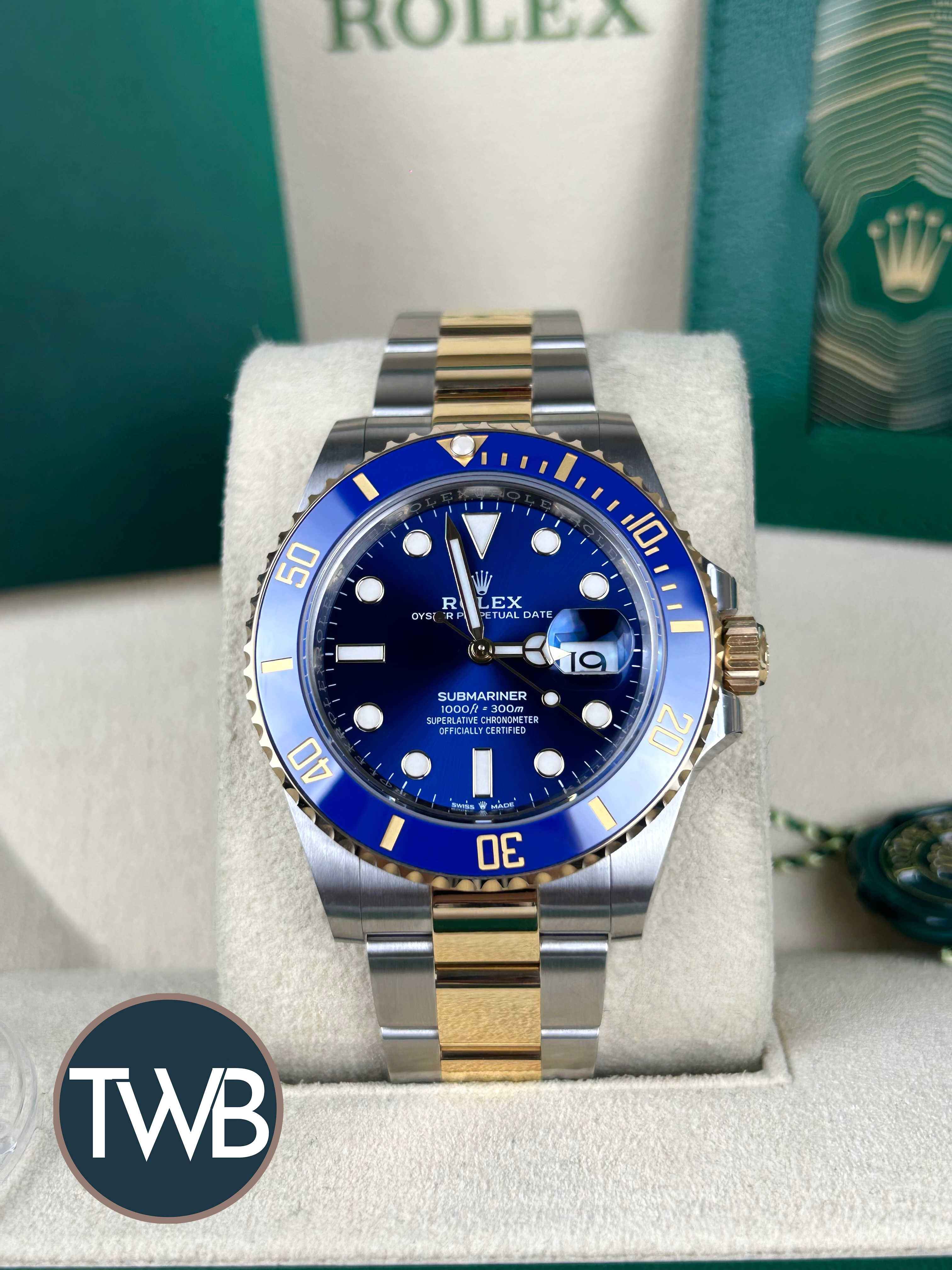 Submariner date hot sale blue gold